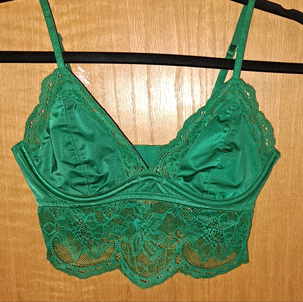 Victoria's Secret Green Lace Bralette